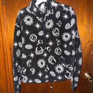 No Boundaries Black and White Zip Up Top